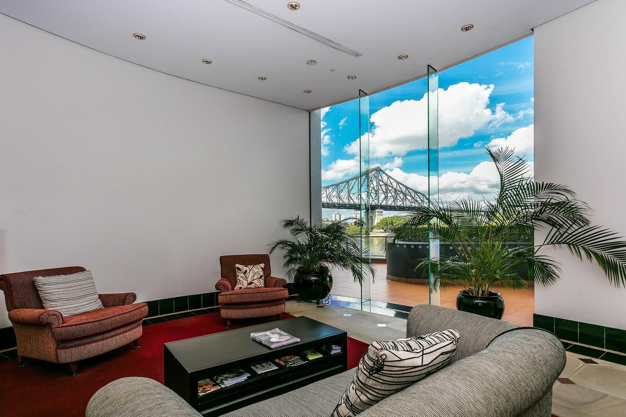 River View Suites In The Heart Of Brisbane Exterior photo